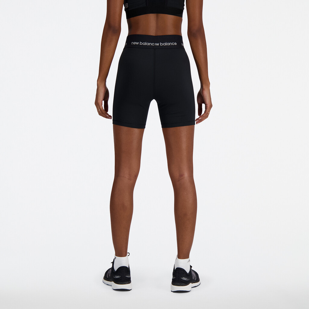 New Balance - W Sleek 5 Inch High Rise Biker Short - black