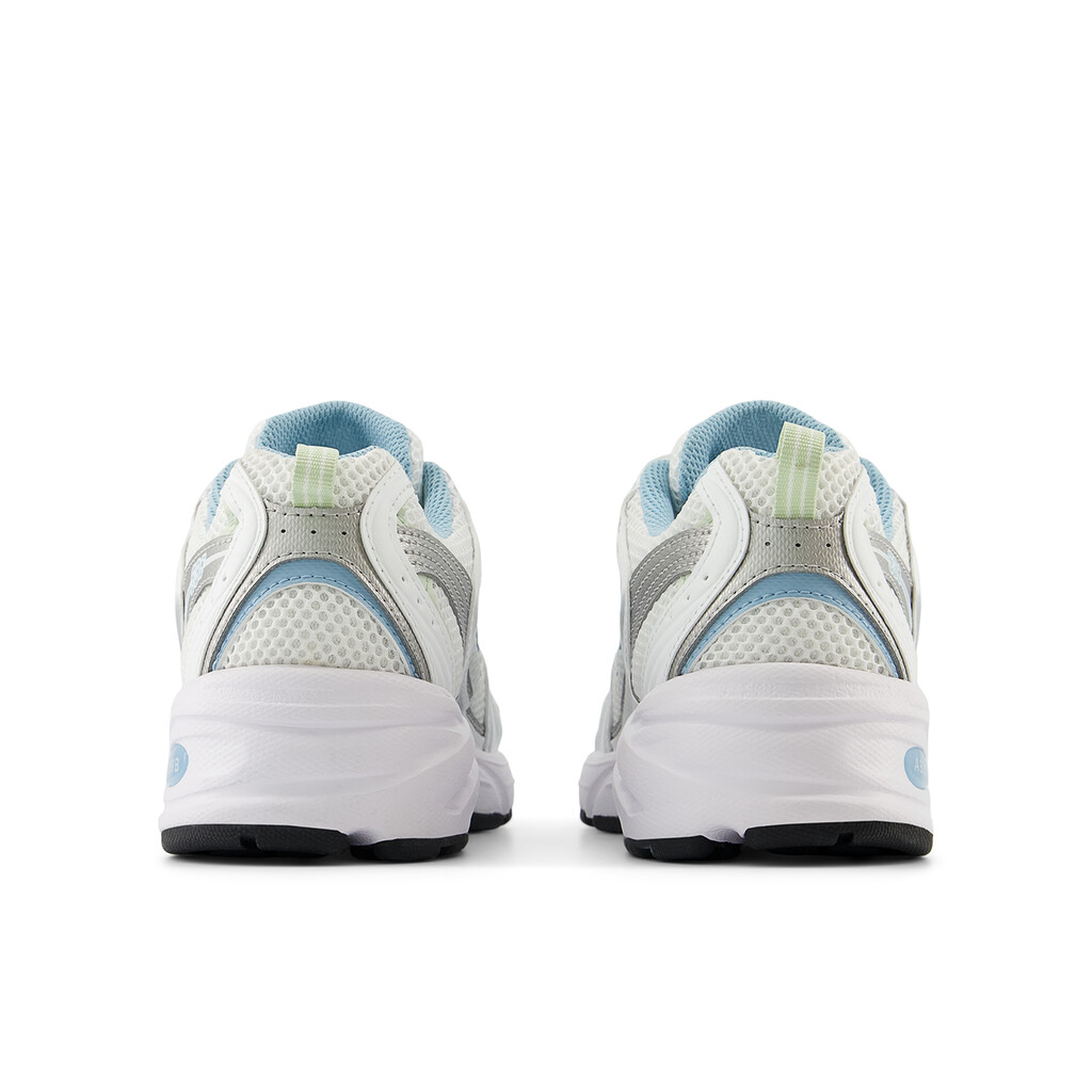 New Balance - MR530SGB - white/light blue