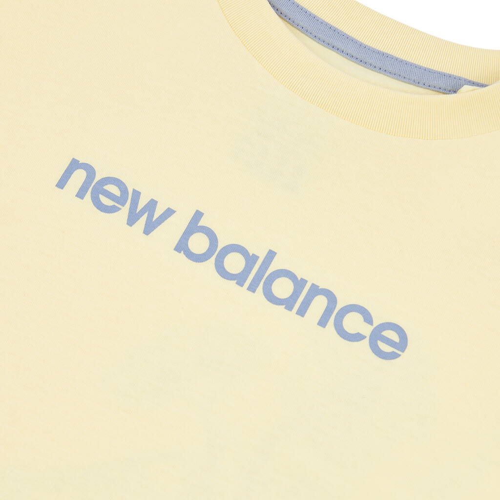 New Balance - G NB FLORAL SNEAKER BACK GRAPHICS TEE - parchment