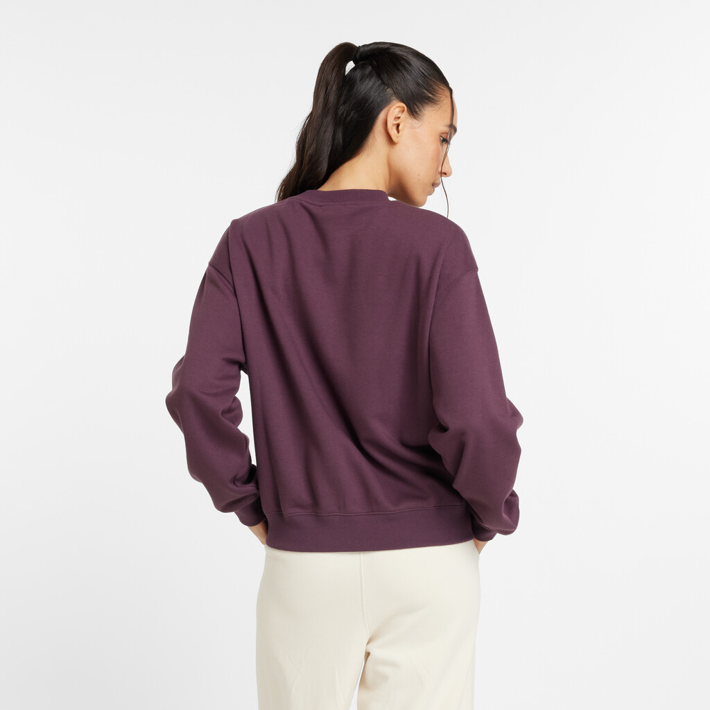 New Balance - W New Balance French Terry Oversized Logo Crew - plum brown