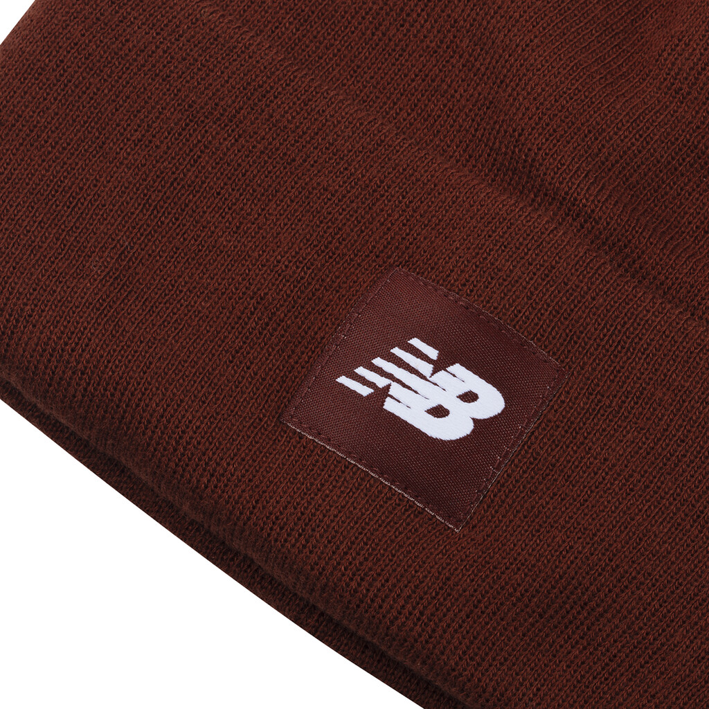 New Balance - Cuffed Beanie Flying NB Logo - rich oak