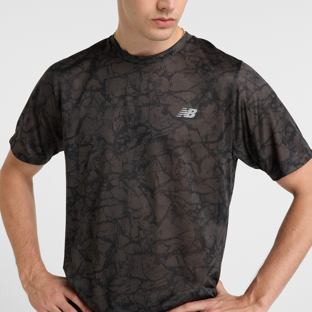 New Balance - Athletics Printed T-Shirt - black