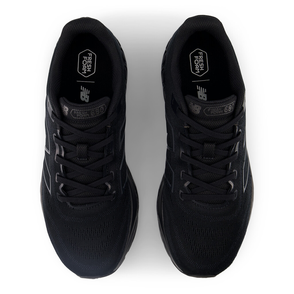 New Balance - M680CK8 Fresh Foam 680 v8 - black