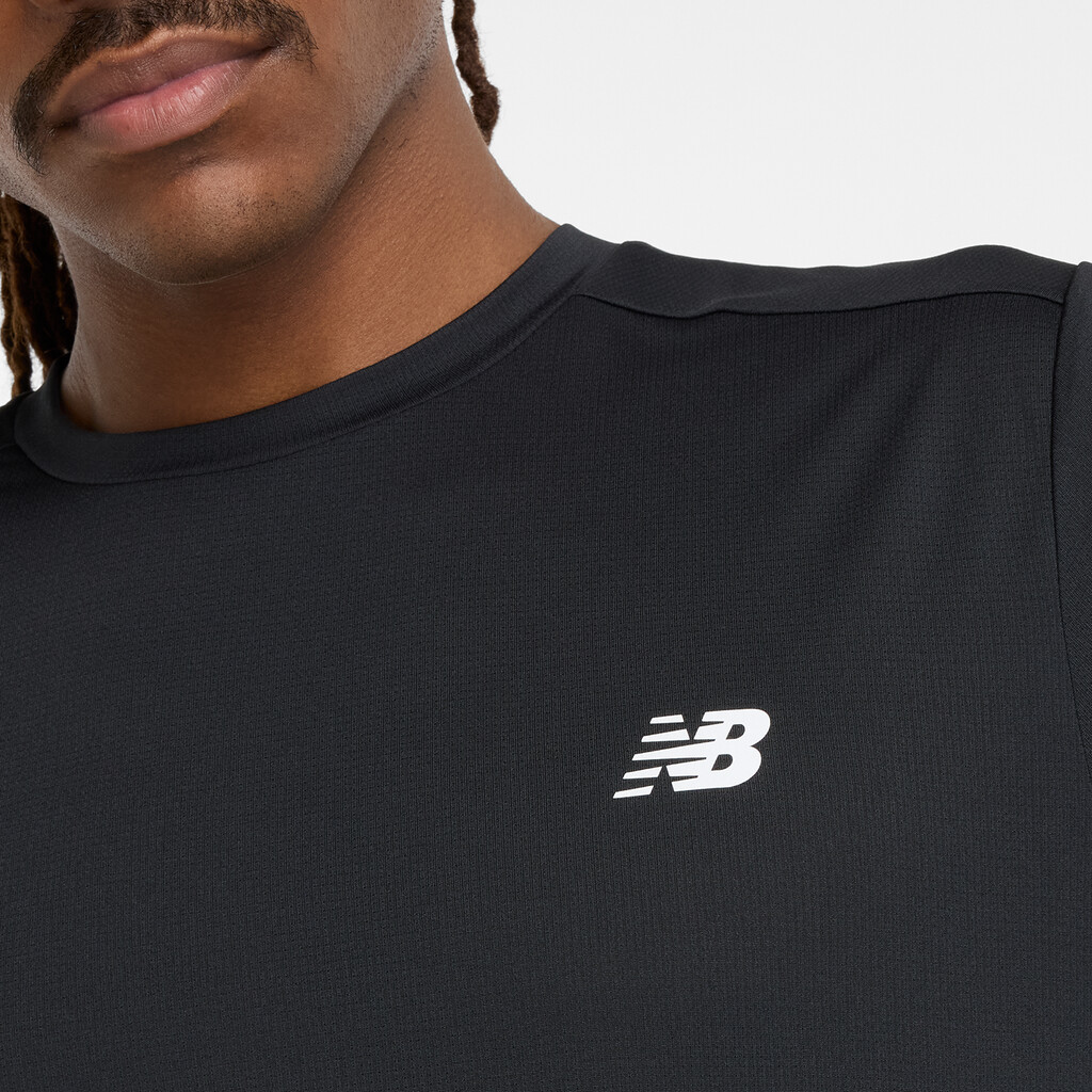 New Balance - Sport Long Sleeve Shirt - black