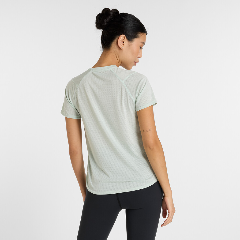 New Balance - W NB Athletics Short Sleeve  - clay ash heather