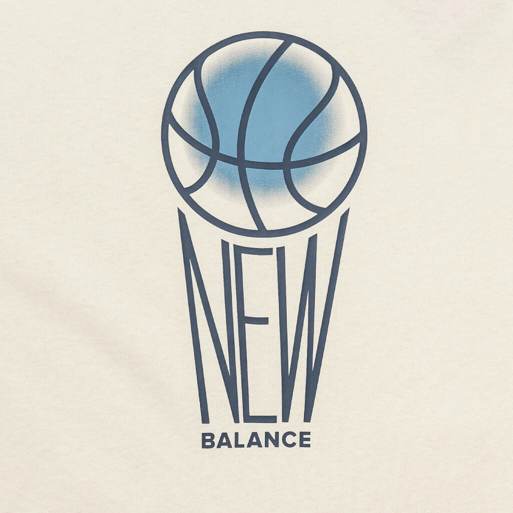 New Balance - Hoops Graphic T-Shirt - linen