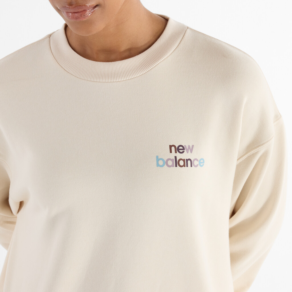 New Balance - W New Balance French Terry Oversized Logo Crew - linen