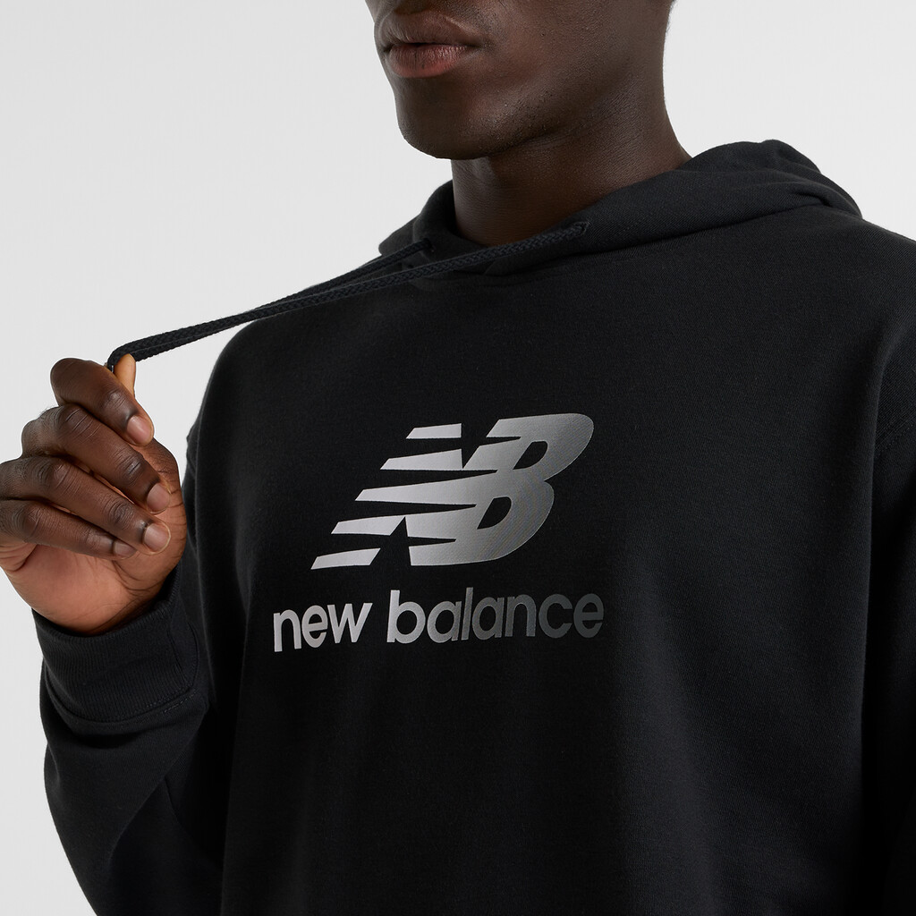 New Balance - Sport Essentials Gradient Logo Hoodie - black