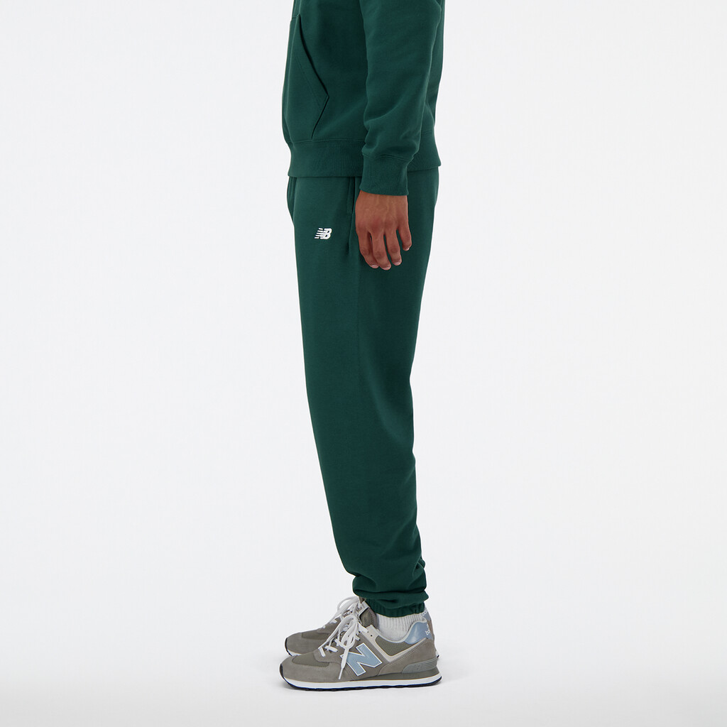 New Balance - Sport Essentials French Terry Jogger - nightwatch green