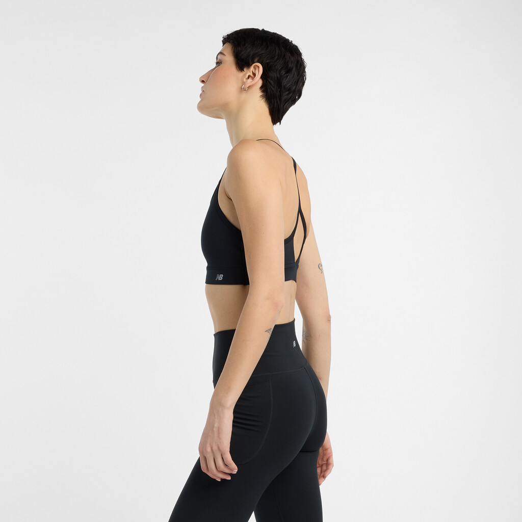 New Balance - W NB Essential Yoga Bra - black