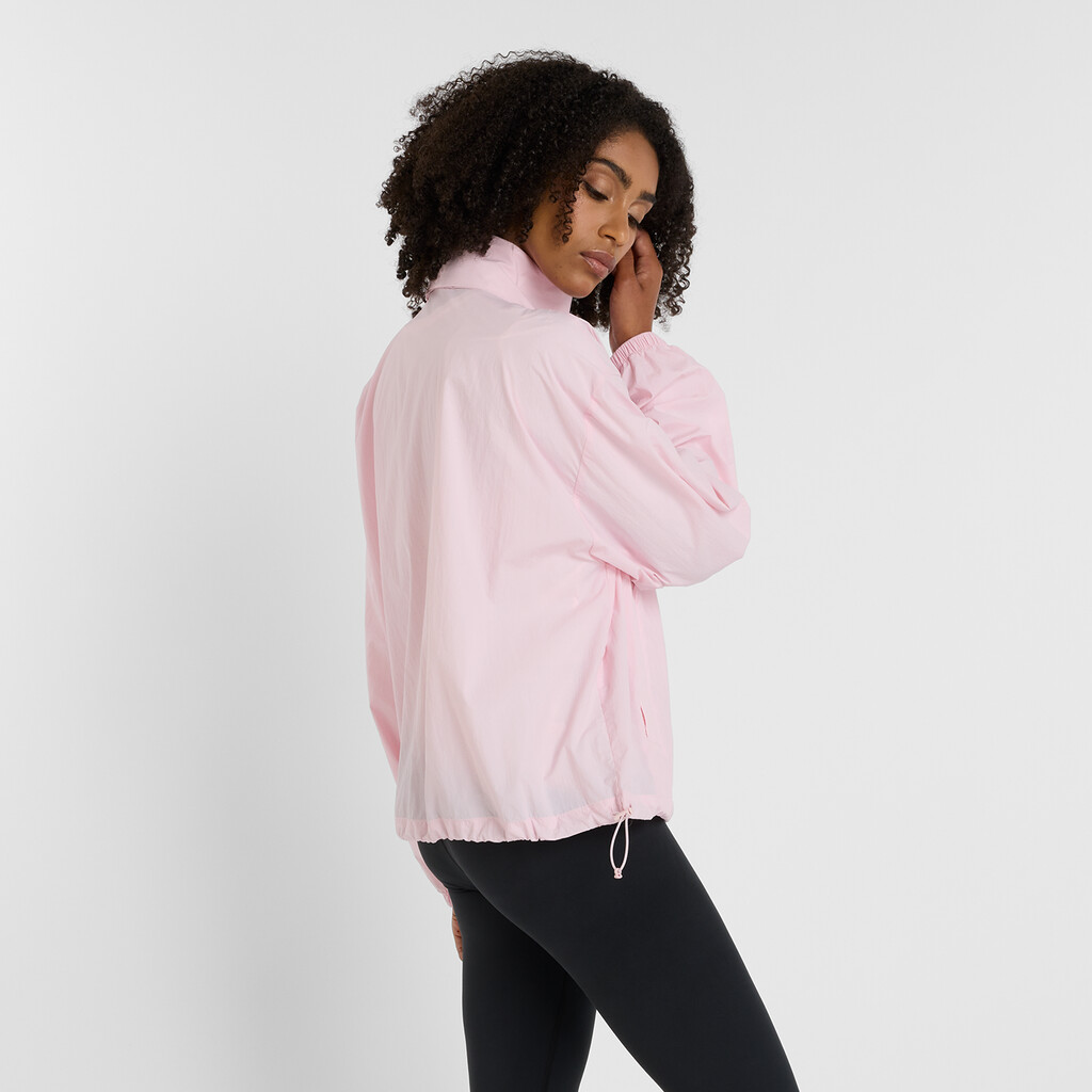 New Balance - W NB Athletics Woven Jacket - rose sugar