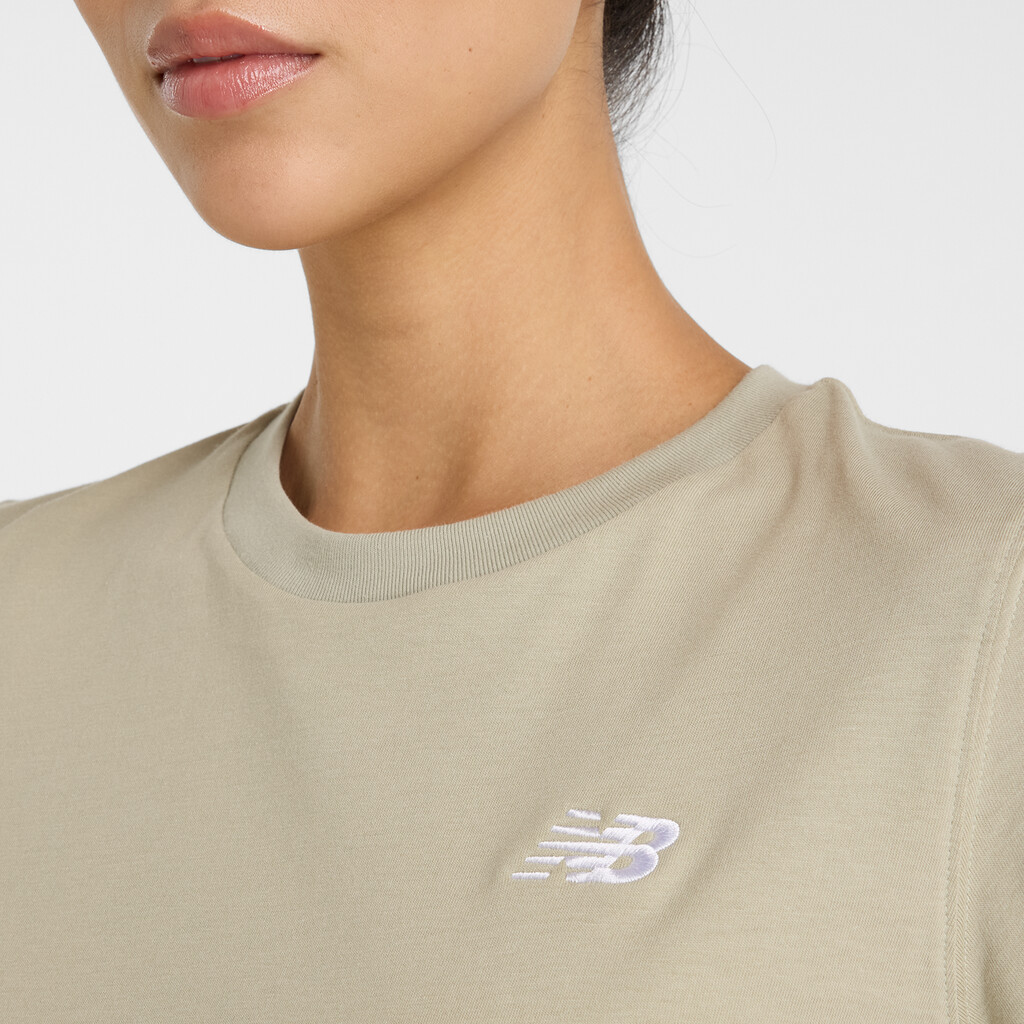 New Balance - W New Balance Jersey Small Logo T-Shirt - olivine